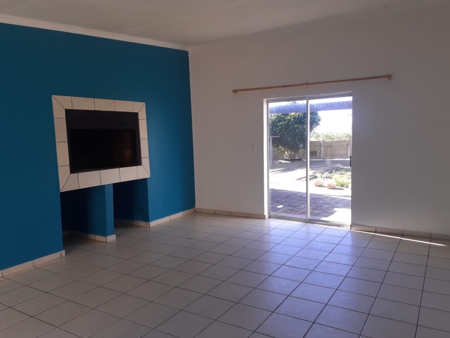 To Let 3 Bedroom Property for Rent in Kabeljauws Eastern Cape